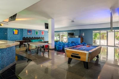 https://www.palmarbeachresortandspa.com.mx/galleries/Areas/Teens Club.webp